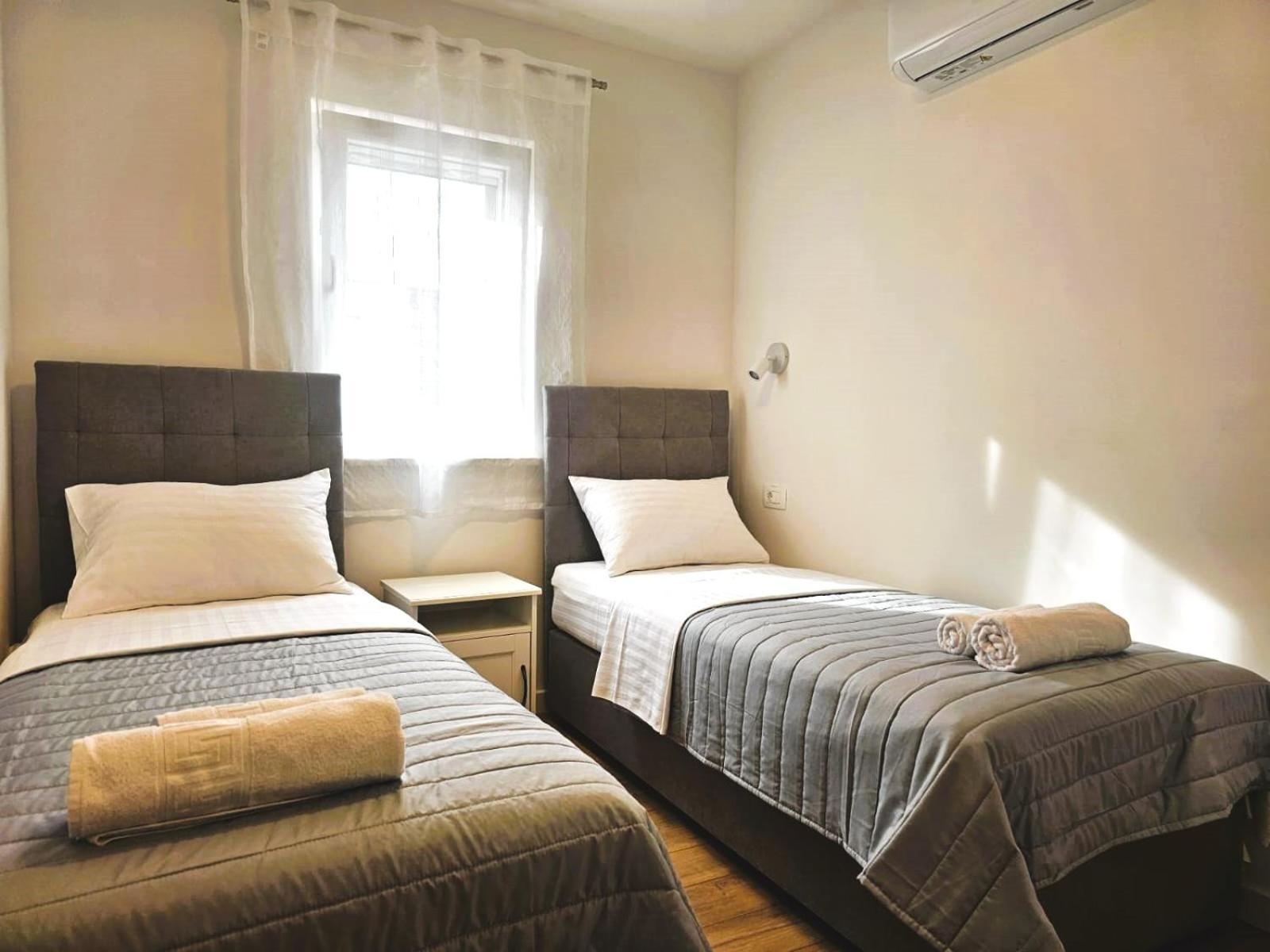 Apartments Miamare 2 Primosten Room photo