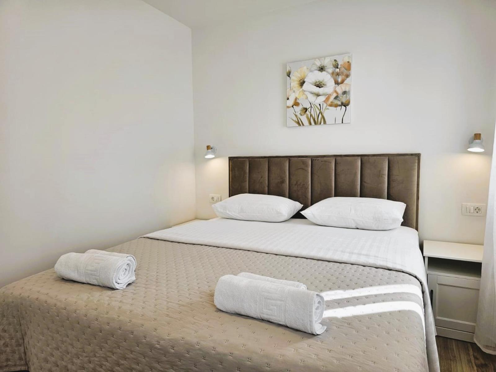 Apartments Miamare 2 Primosten Exterior photo